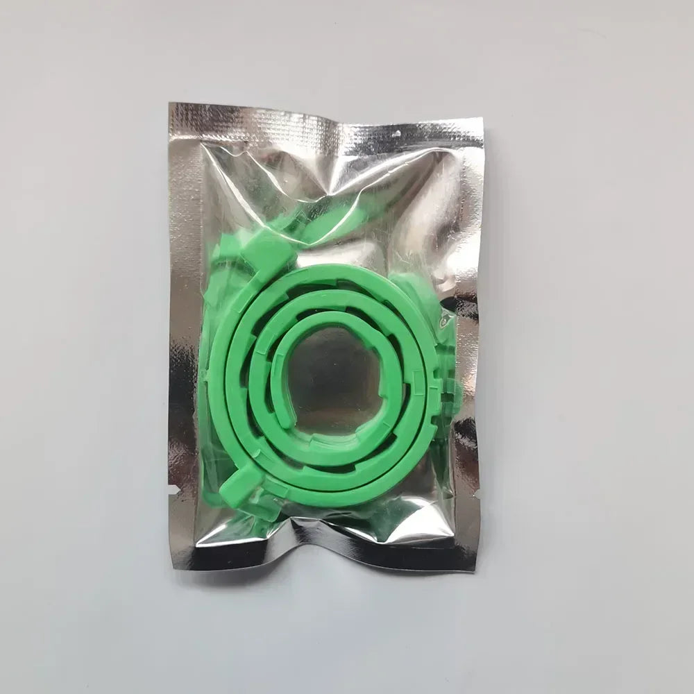 Adjustable Plastic Dog Collar Waterproof Pet Cat Puppy Collar Kitten Collars 70cm 38cm for Small Medium Large Dogs Pet Supplies